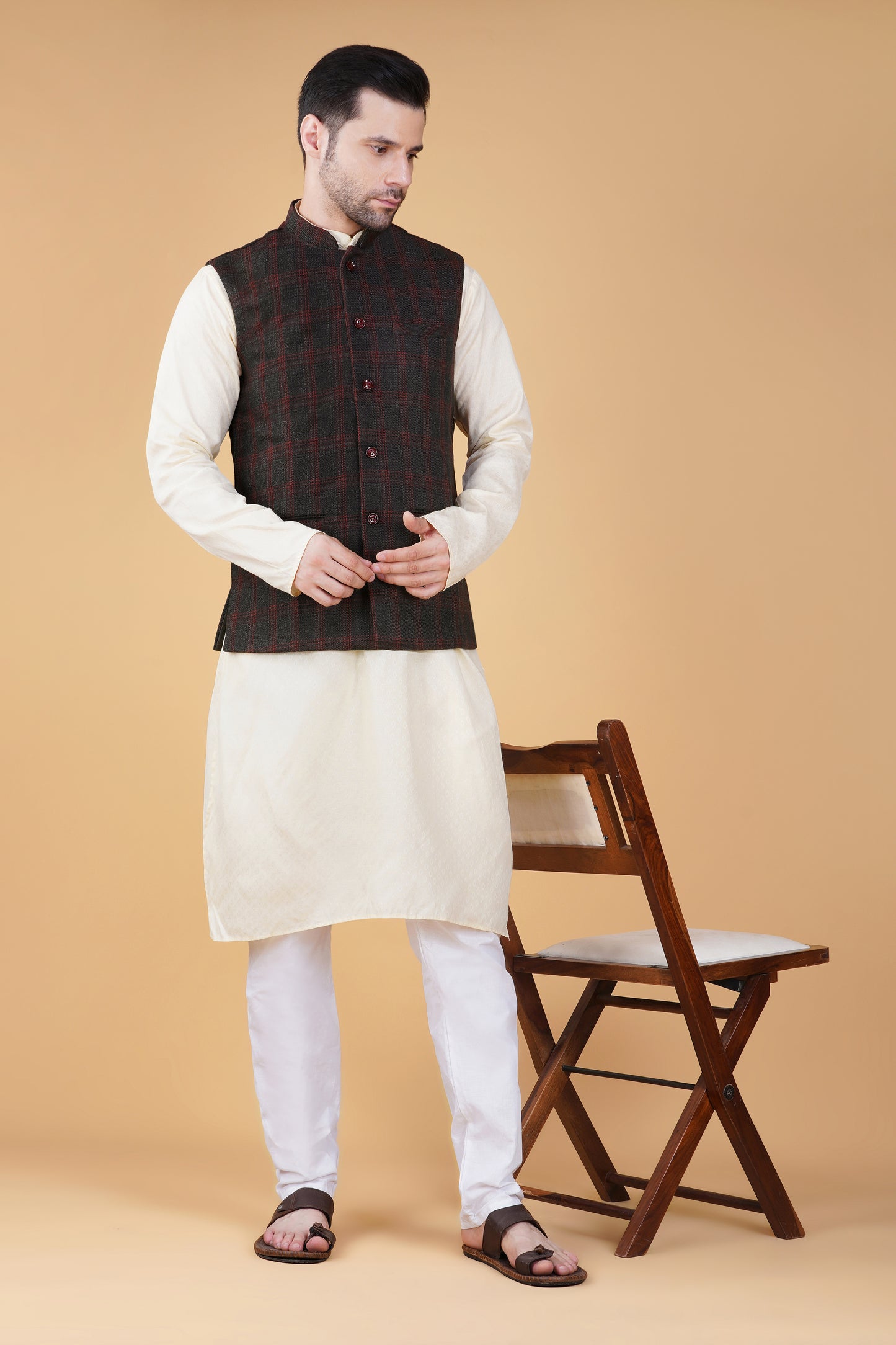 Vastraa Fusion Men's Traditional Woolen Nehru Jacket Modi Waistcoat