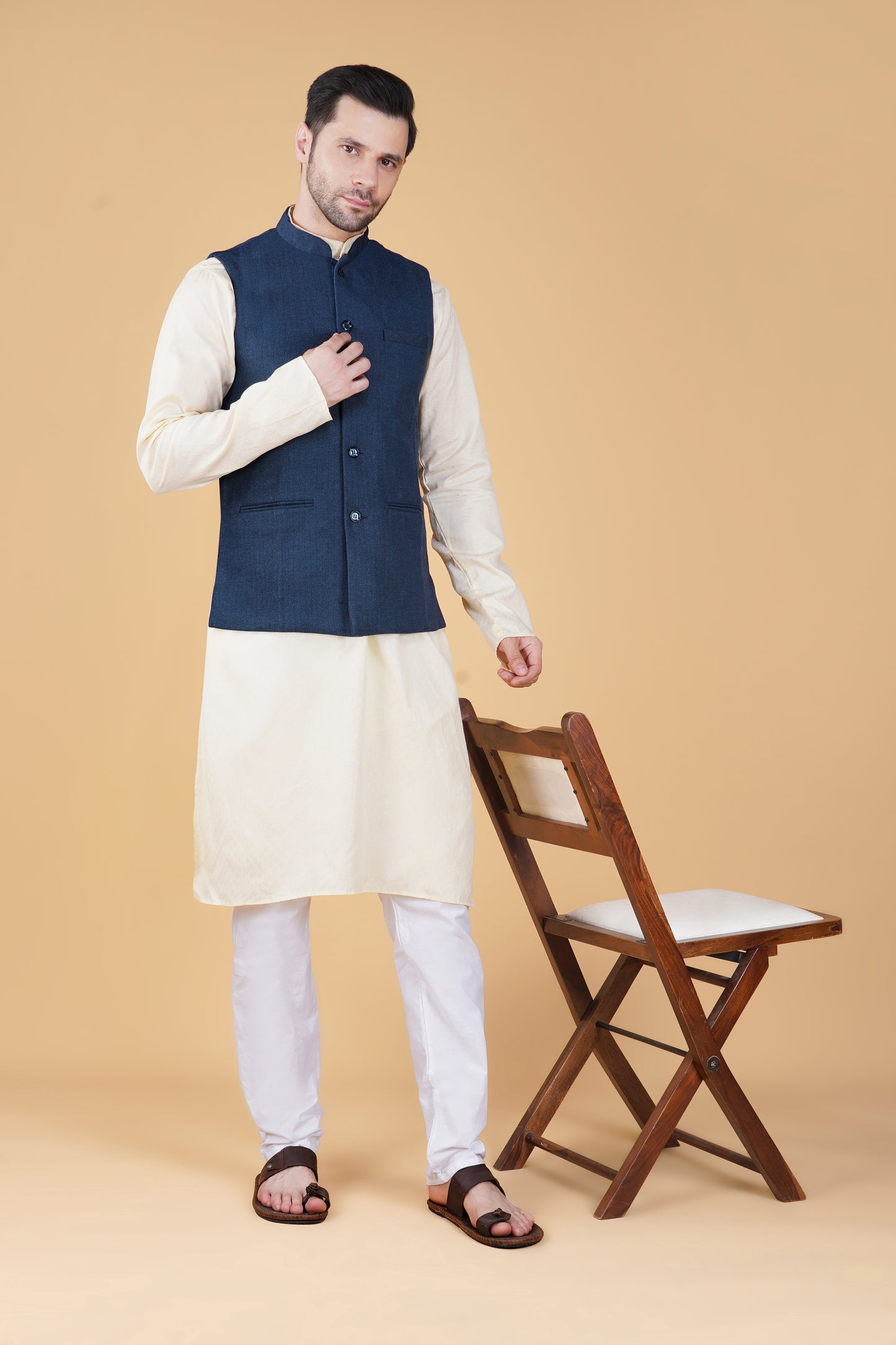Vastraa Fusion Men's Traditional Woolen Nehru Jacket Modi Waistcoat