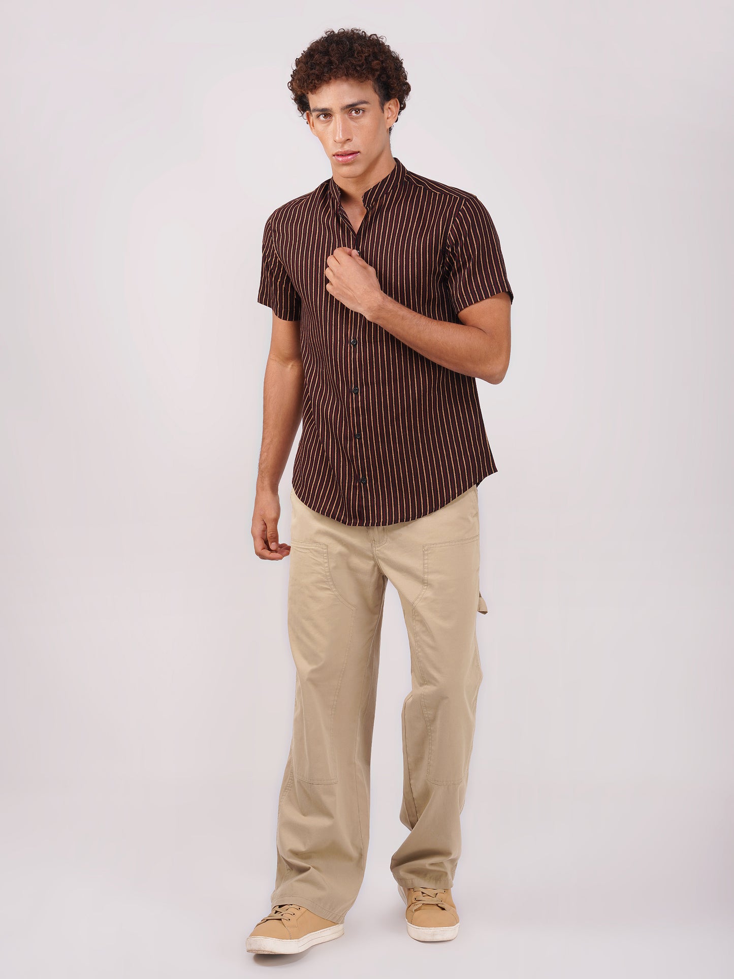 Vastraa Fusion Men's Block Print Cotton Summer Shirt (Chinees Collor)