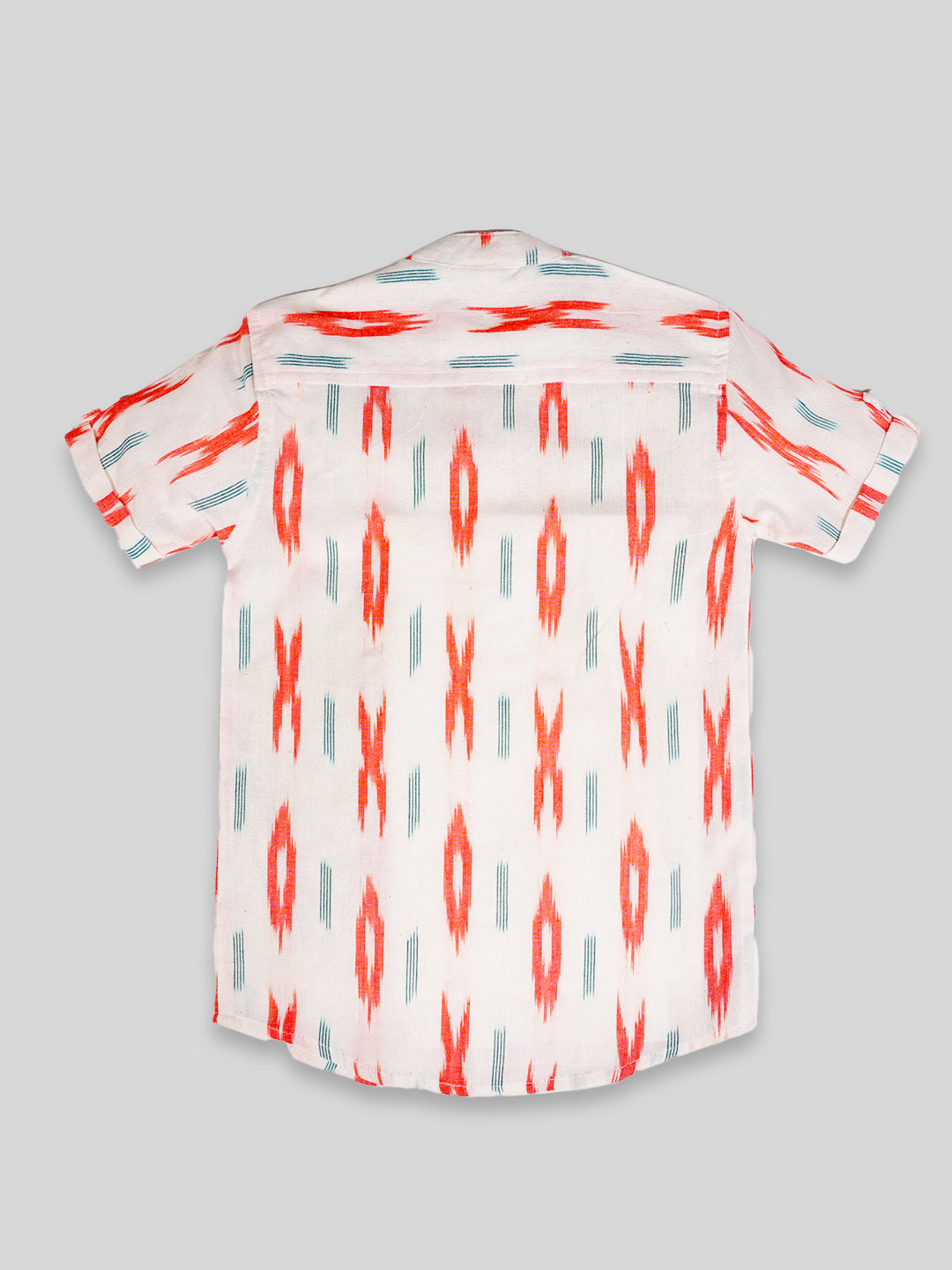 Vastraa Fusion Ikat Print Pure Cotton Spread Collar, Helf Sleeves, Button Shirt Casual Wear For Kid's