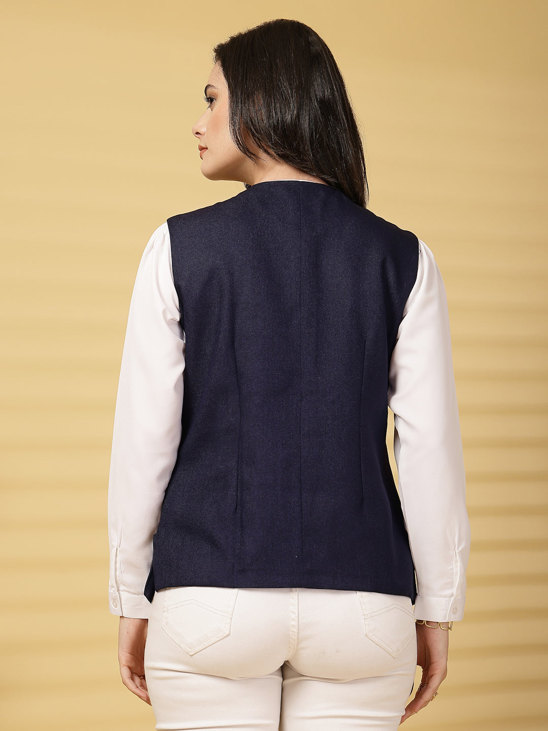 Vastraa Fusion Women's 4 Pocket Jacket Traditional Regular Fit Cotton Solid Jacket/Waistcoat