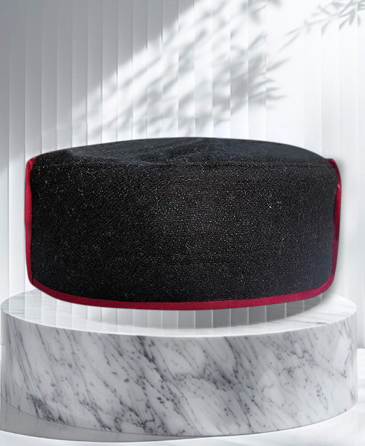 Vastraa Fusion Unisex Woolen Kullu Himachali Cap