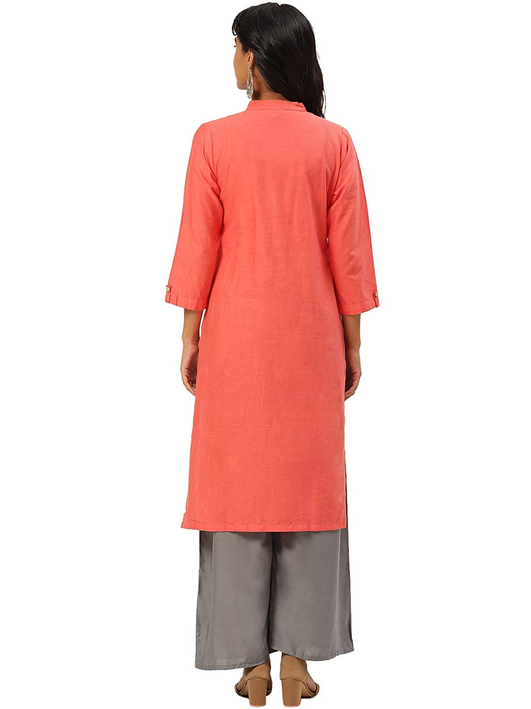 Vastraa Fusion Women's Pure Cotton Solid Button Kurti