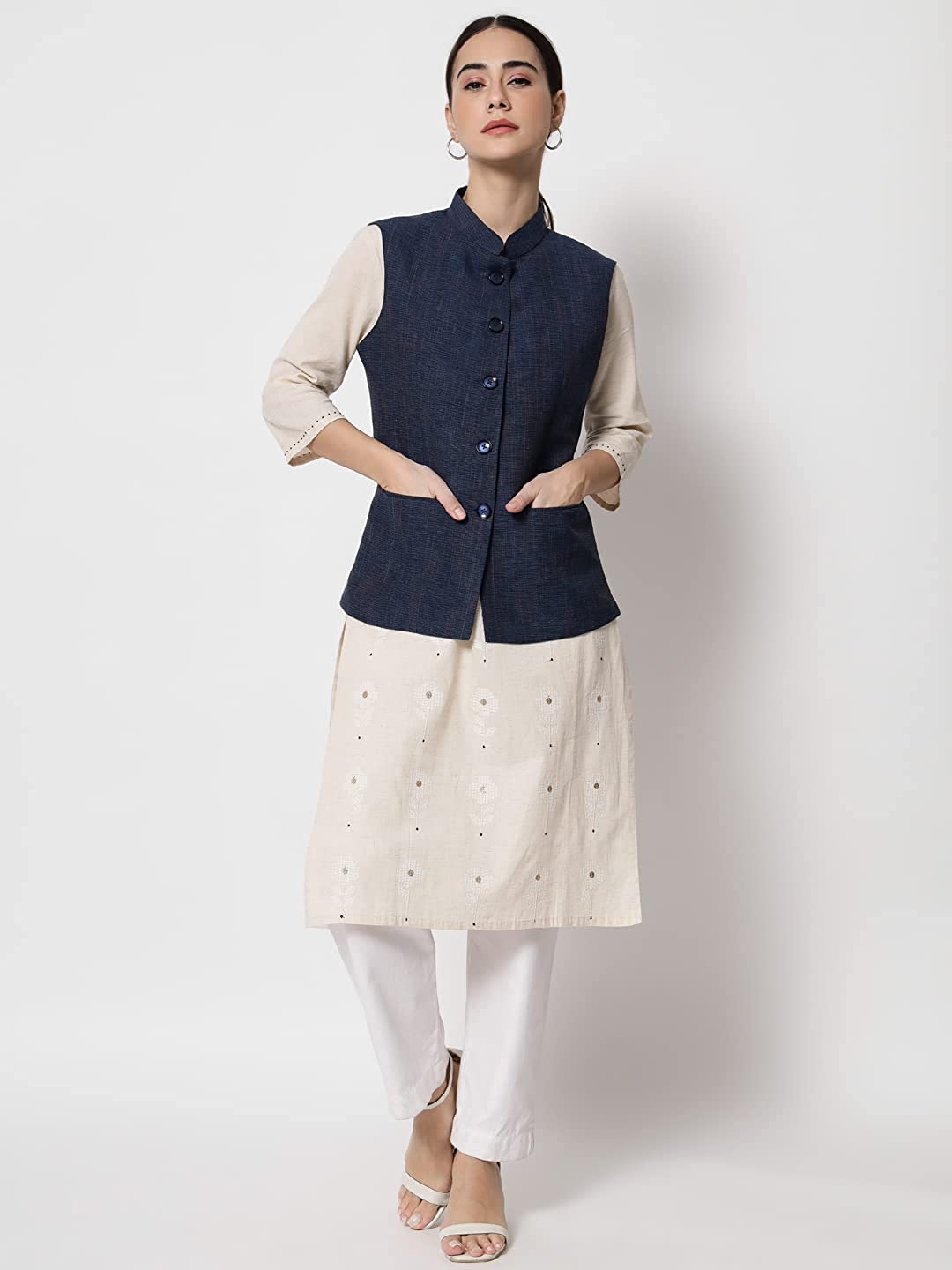 Vastraa Fusion Ladies Modi Jacket / Waistcoat Cotton Silk Look in Textured Print Nehru Jacket