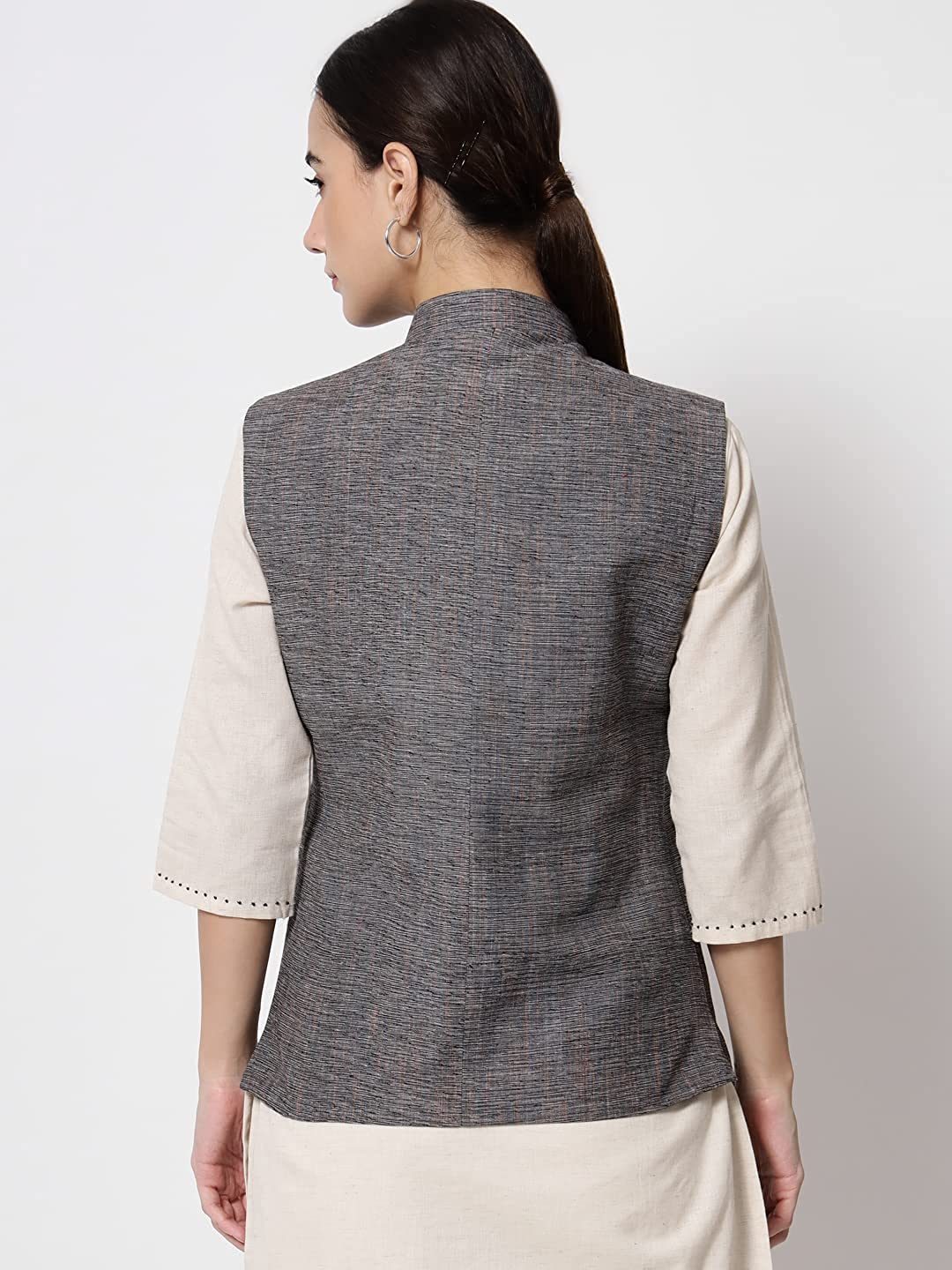 Vastraa Fusion Ladies Modi Jacket / Waistcoat Cotton Silk Look in Textured Print Nehru Jacket