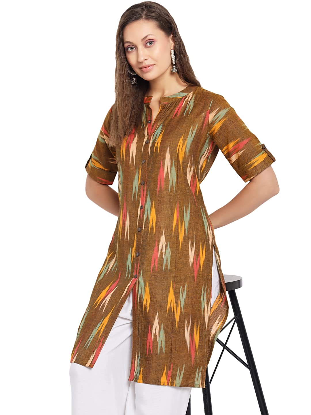 Vastraa Fusion Women's Pure Cotton Handloom Ikat Work Kurta/Kurti