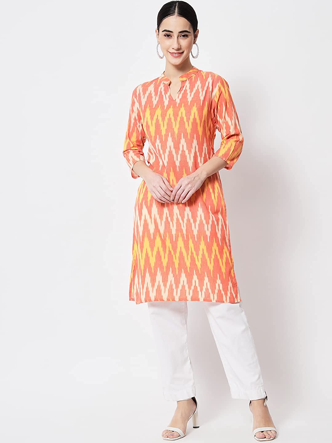 Vastraa Fusion Women's Pure Cotton Handloom Ikat Work Kurta/Kurti
