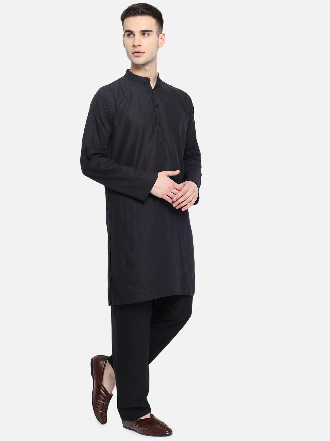 Vastraa Fusion Men's Solid Cotton Solid Kurta