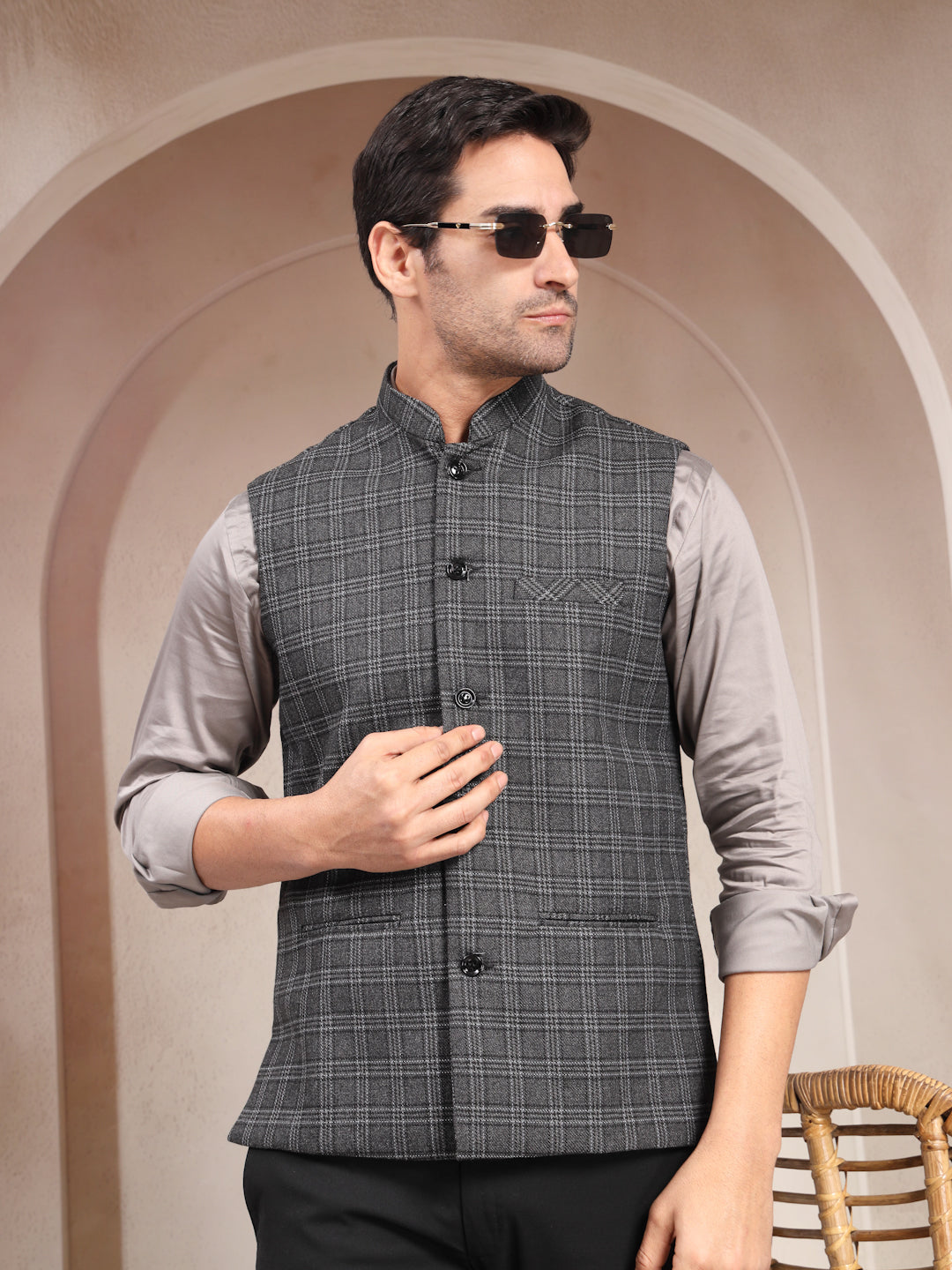 VASTRAA FUSION Men's Traditional Woolen Nehru Jacket Modi Waistcoat