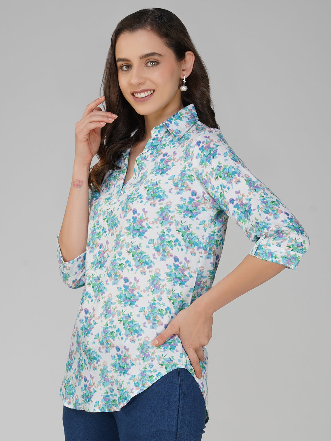 Vastraa Fusion Women's Rayon Festival and Regular Wear Printed Tops