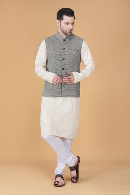 Vastraa Fusion Men's Traditional Woolen Nehru Jacket Modi Waistcoat