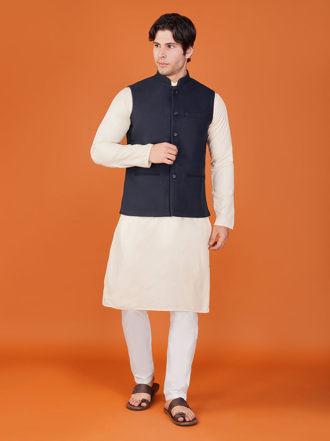 Vastraa Fusion Men's Traditional Woolen Nehru Jacket Modi Waistcoat