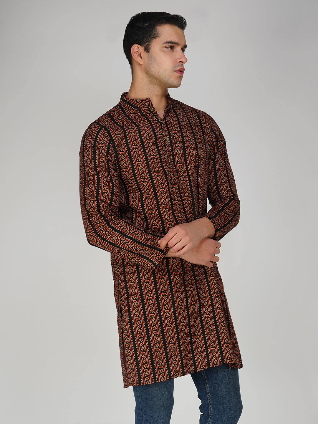 Vastraa Fusion Men's Printed Kurta Pure Cotton Long Kurta, Round Collar, Full Sleeves, Button Kurta, Ethnic Wear