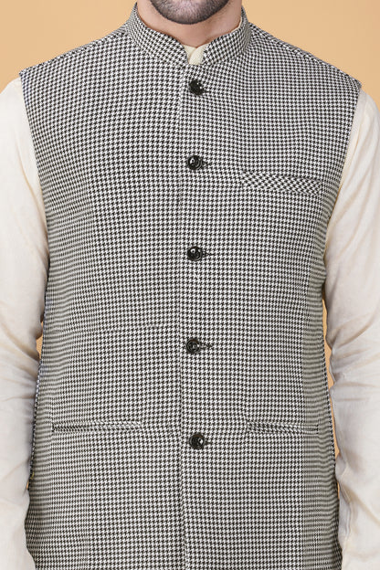 Vastraa Fusion Men's Traditional Woolen Nehru Jacket Modi Waistcoat
