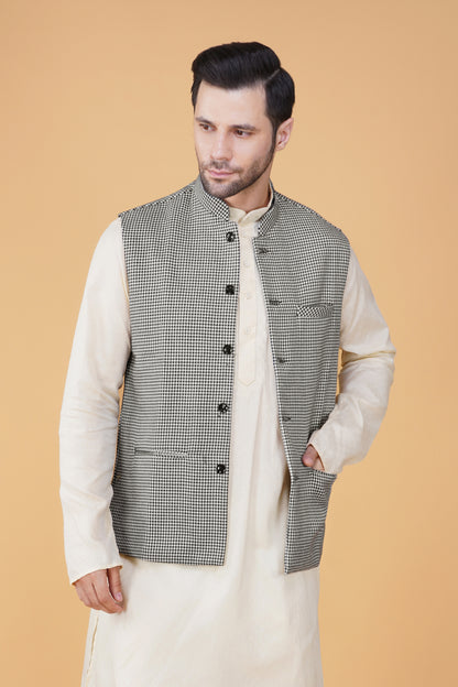 Vastraa Fusion Men's Traditional Woolen Nehru Jacket Modi Waistcoat
