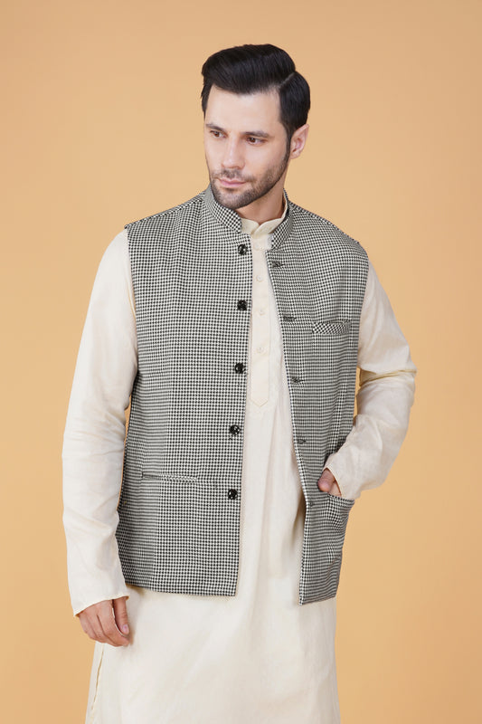 Vastraa Fusion Men's Traditional Woolen Nehru Jacket Modi Waistcoat