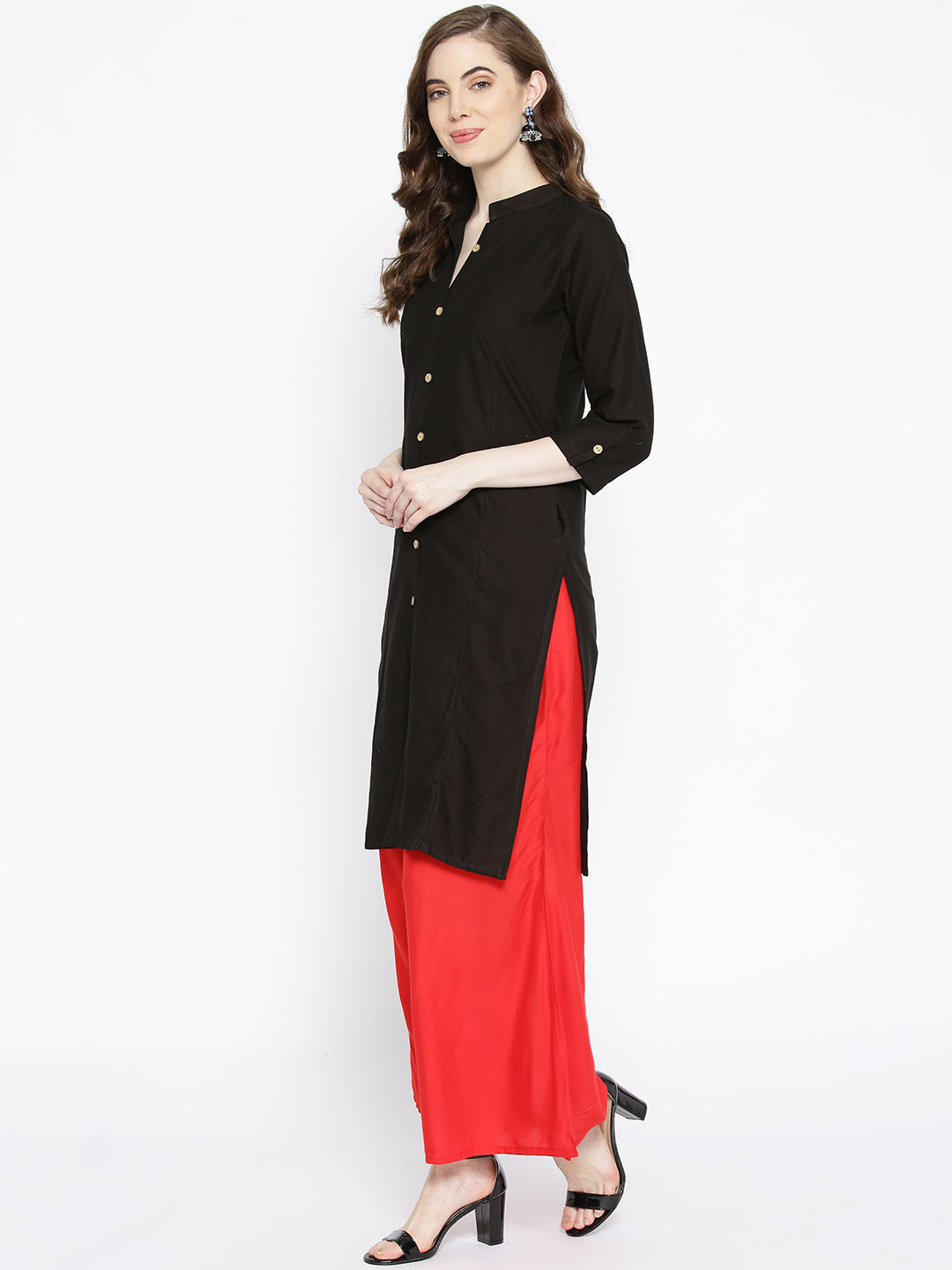 Vastraa Fusion Women's Pure Cotton Solid Button Kurti