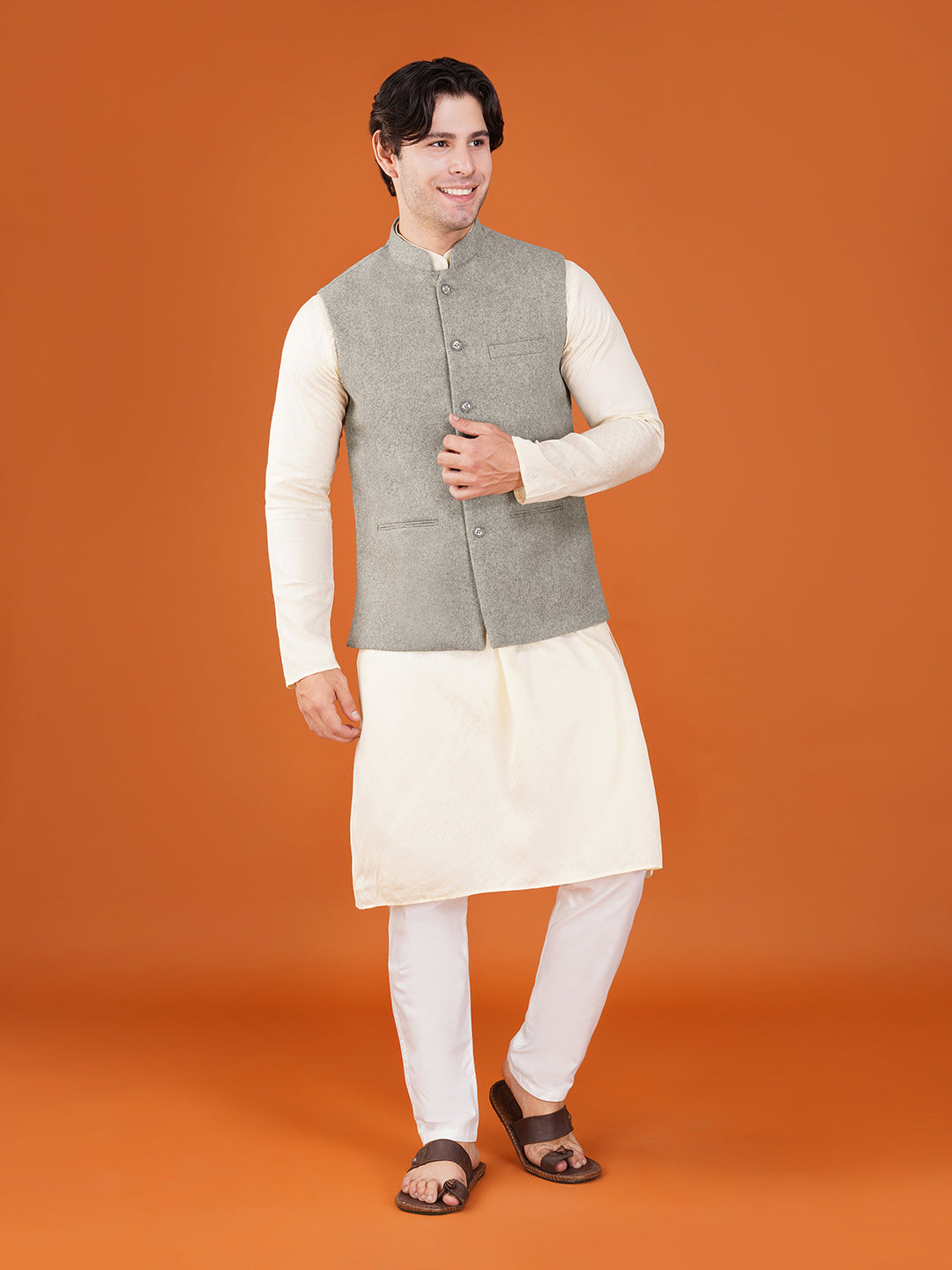 Vastraa Fusion Men's Traditional Woolen Nehru Jacket Modi Waistcoat