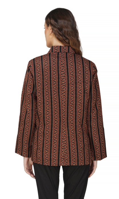 Vastraa Fusion Ladies Block Printed Single Breasted Blazer Pockets Regular Fit Stylish Blazer for Women