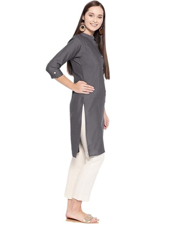 Vastraa Fusion Women's Cotton Solid Kurti