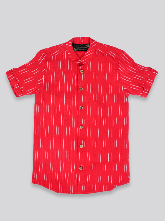 Vastraa Fusion Ikat Print Pure Cotton Spread Collar, Helf Sleeves, Button Shirt Casual Wear For Kid's