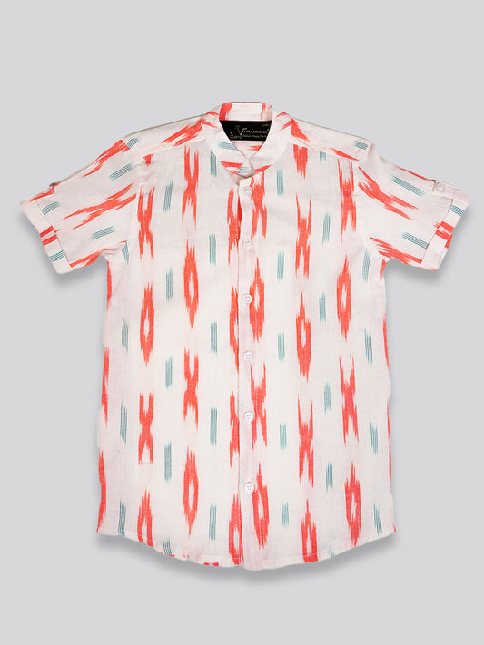 Vastraa Fusion Ikat Print Pure Cotton Spread Collar, Helf Sleeves, Button Shirt Casual Wear For Kid's