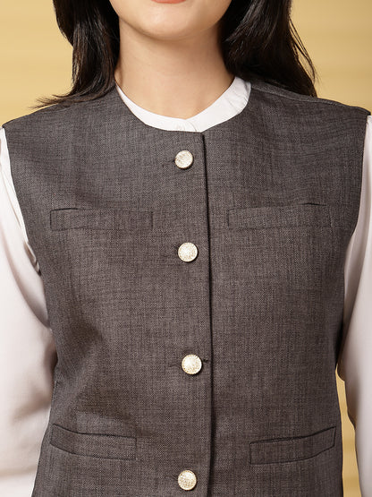 Vastraa Fusion Women's 4 Pocket Jacket Traditional Regular Fit Cotton Solid Jacket/Waistcoat