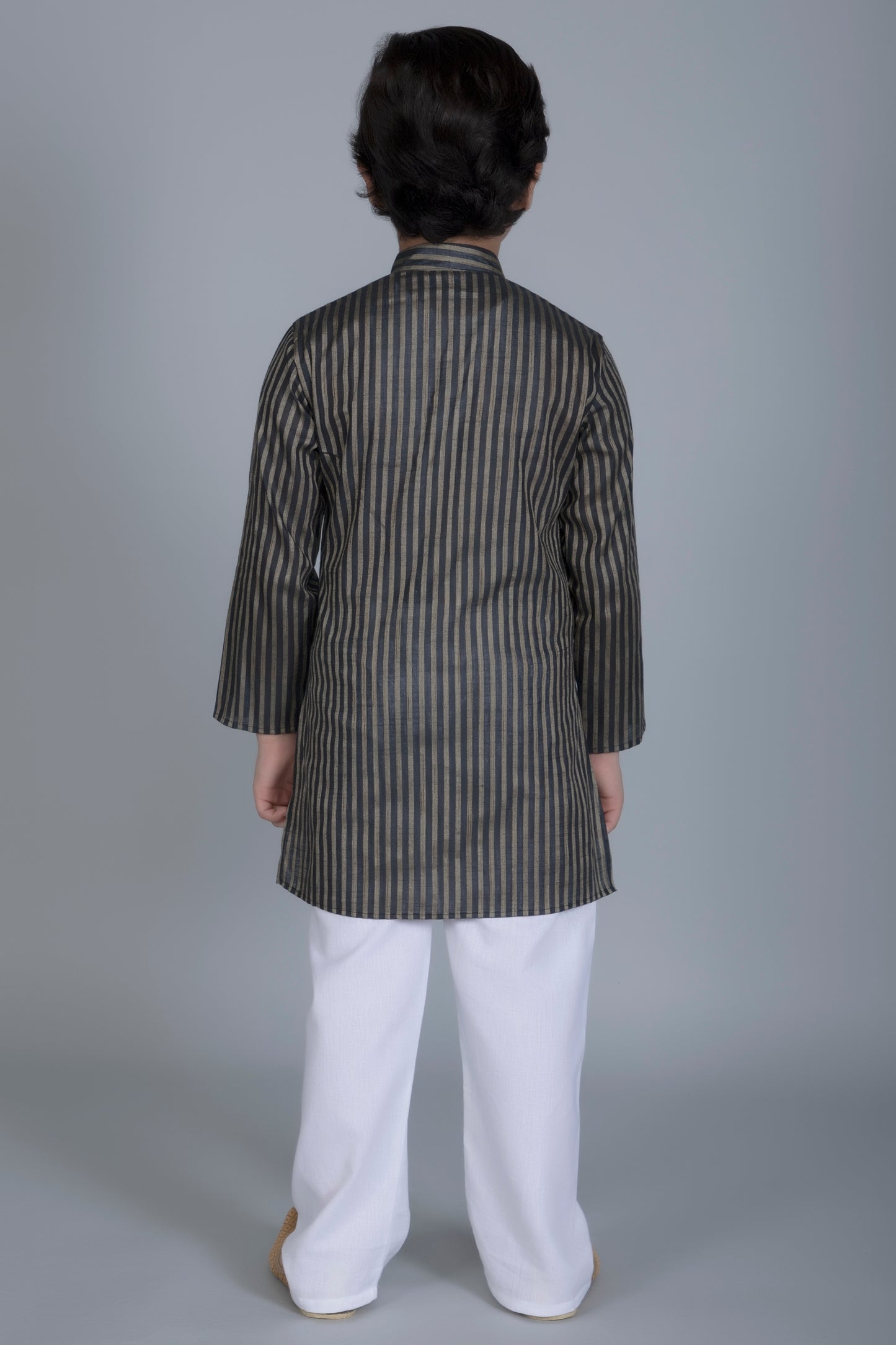 Vastraa Fusion Boy's Gold Line Handloom Weaving Pure Cotton Kurta, Full Sleeves, Wooden Button , Ethnic Wear