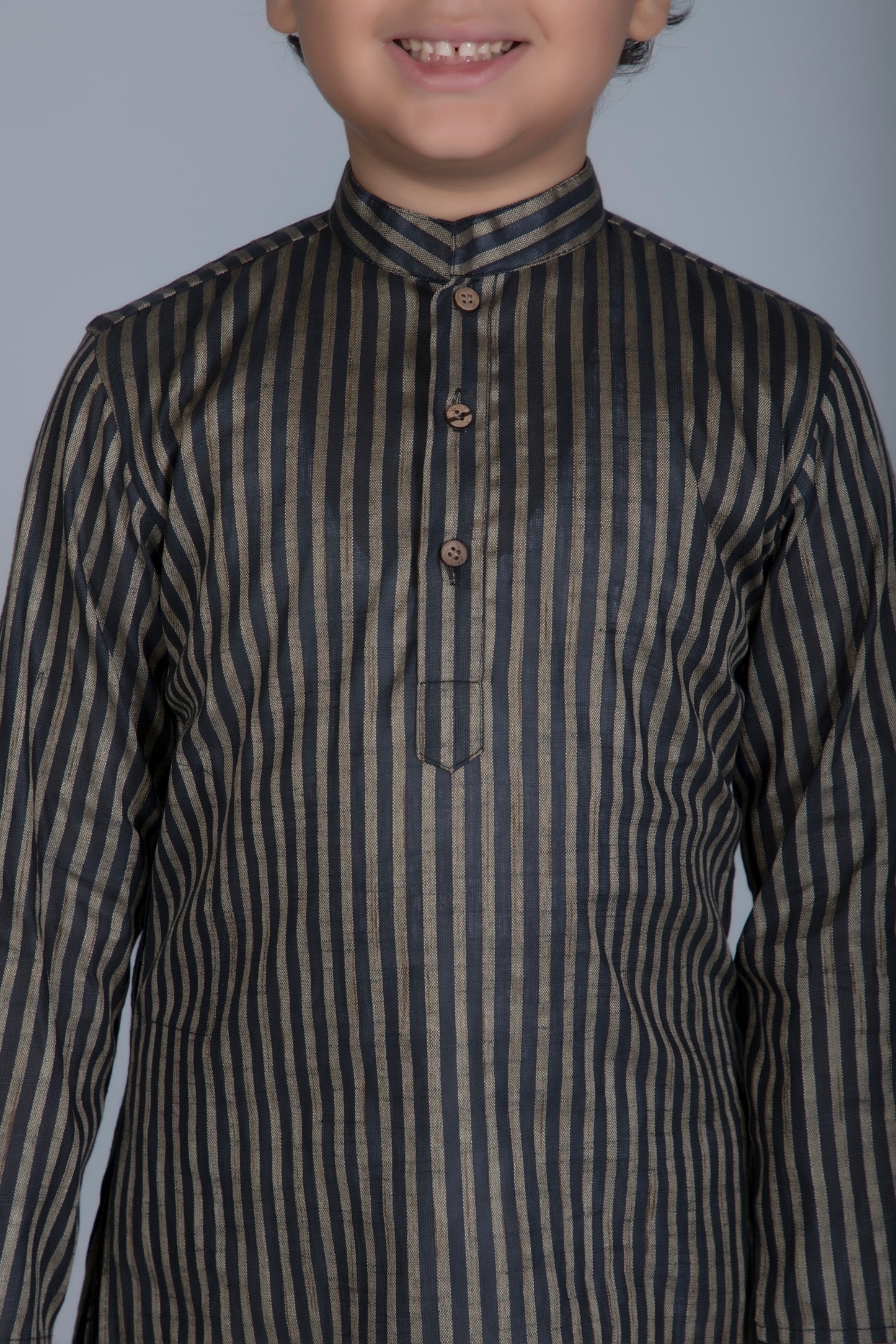 Vastraa Fusion Boy's Gold Line Handloom Weaving Pure Cotton Kurta, Full Sleeves, Wooden Button , Ethnic Wear