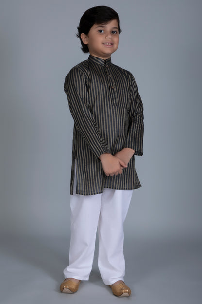 Vastraa Fusion Boy's Gold Line Handloom Weaving Pure Cotton Kurta, Full Sleeves, Wooden Button , Ethnic Wear