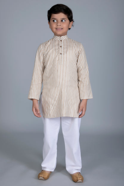 Vastraa Fusion Boy's Gold Line Handloom Weaving Pure Cotton Kurta, Full Sleeves, Wooden Button , Ethnic Wear