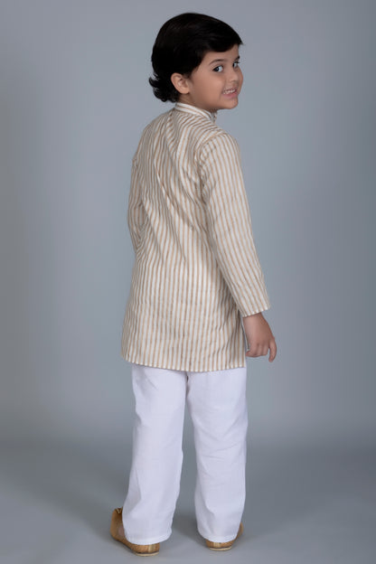 Vastraa Fusion Boy's Gold Line Handloom Weaving Pure Cotton Kurta, Full Sleeves, Wooden Button , Ethnic Wear