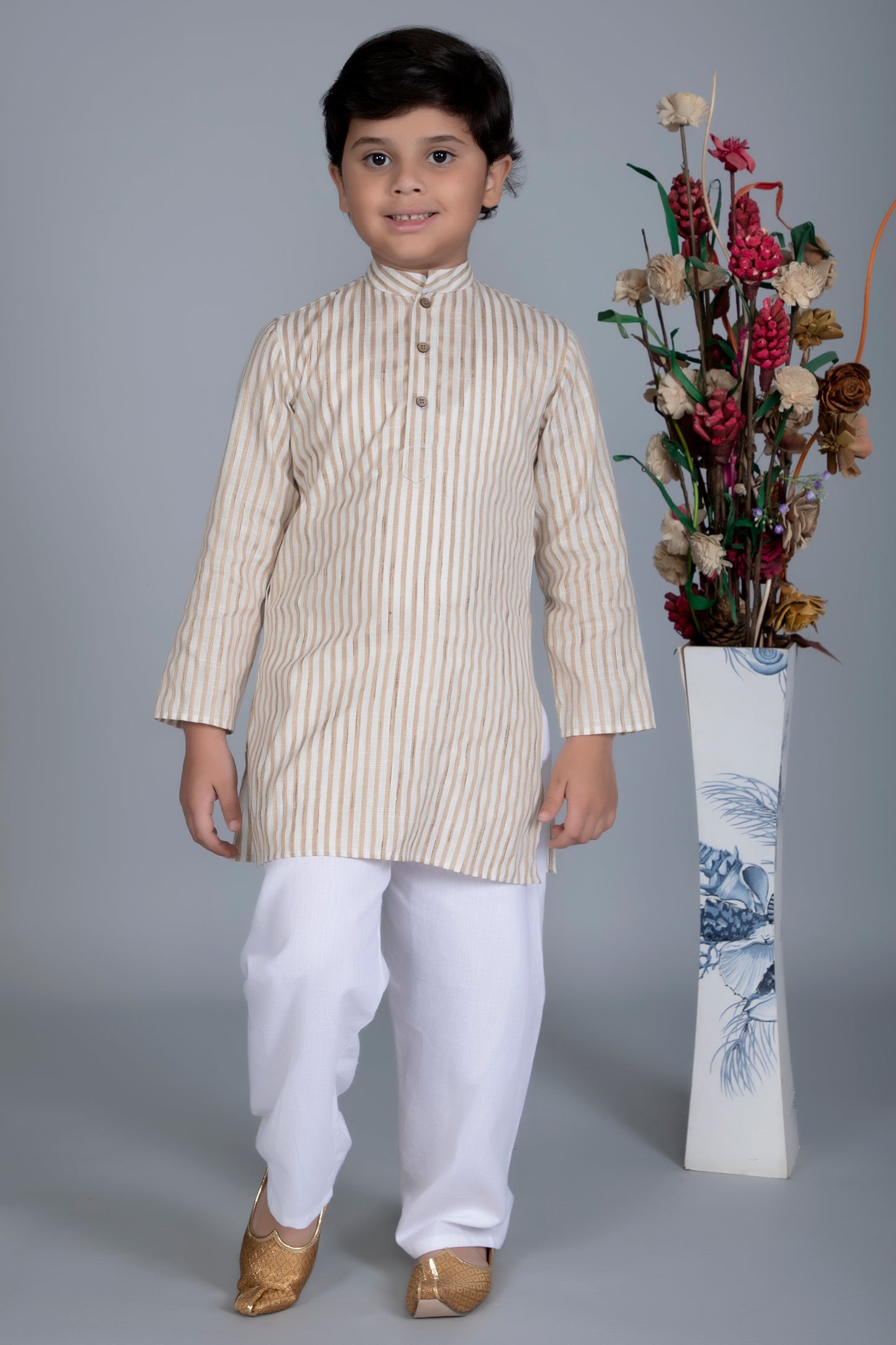 Vastraa Fusion Boy's Gold Line Handloom Weaving Pure Cotton Kurta, Full Sleeves, Wooden Button , Ethnic Wear