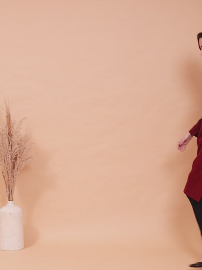 Vastraa Fusion Women's Traditional Woolen V-Neck Solid Kurti